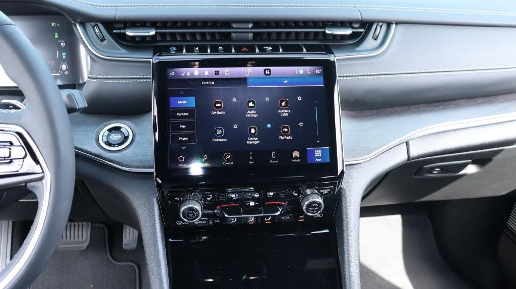 2022 Jeep Grand Cherokee 4xe Overland 4xe
