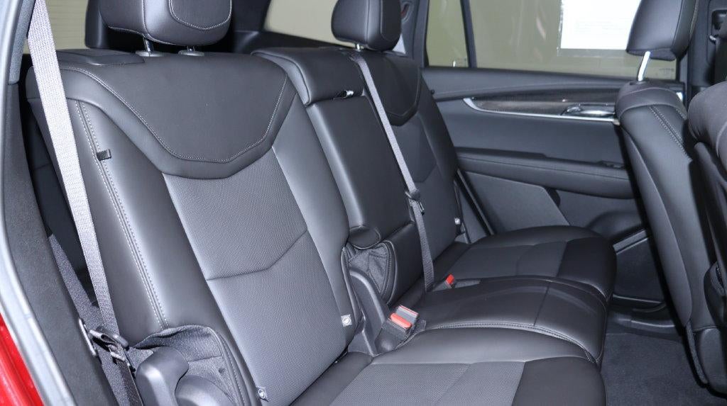 2025 Cadillac XT6 Sport