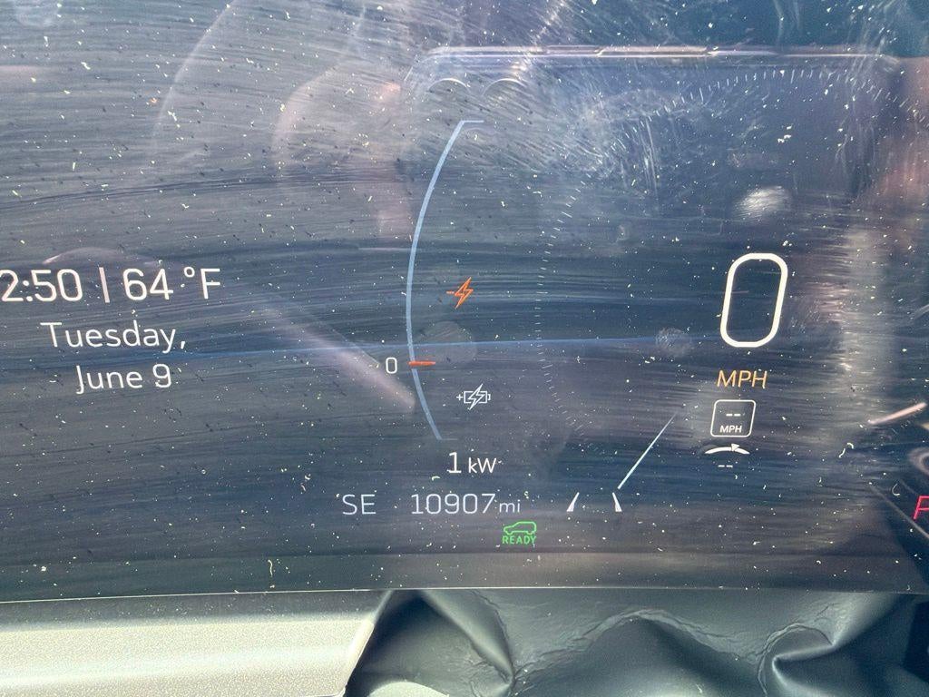 2024 Cadillac LYRIQ Tech