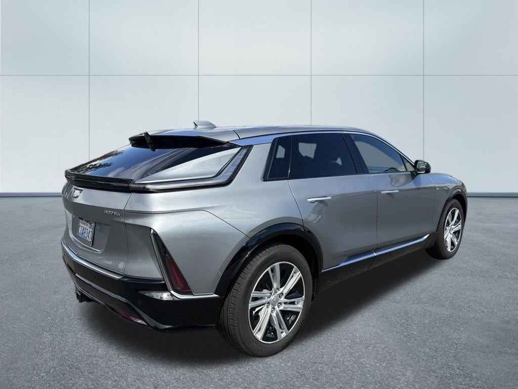 2024 Cadillac LYRIQ Tech