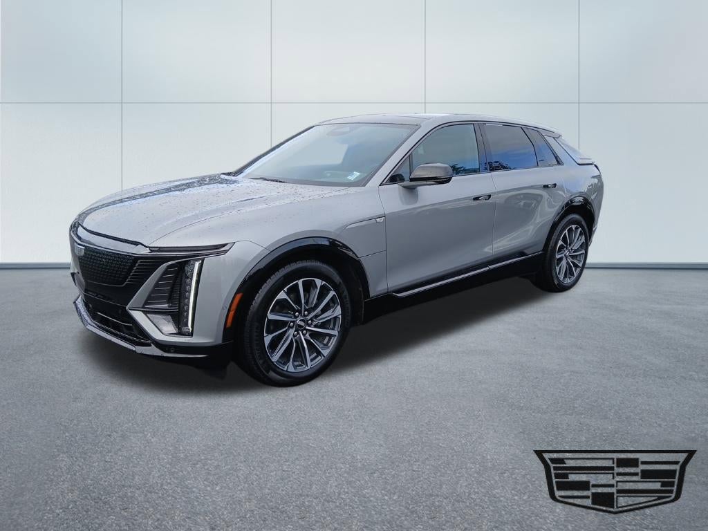 2024 Cadillac LYRIQ Sport 2