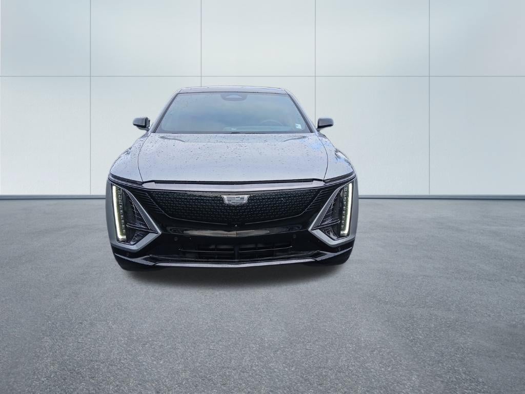 2024 Cadillac LYRIQ Sport 2