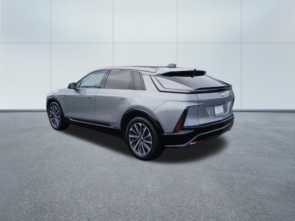 2024 Cadillac LYRIQ Sport 2
