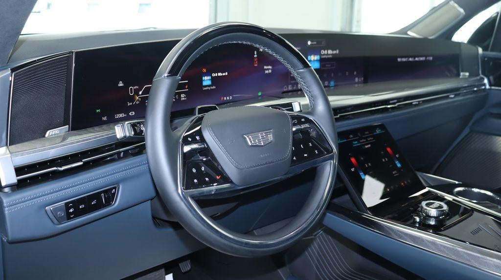 2025 Cadillac ESCALADE IQ Sport 2