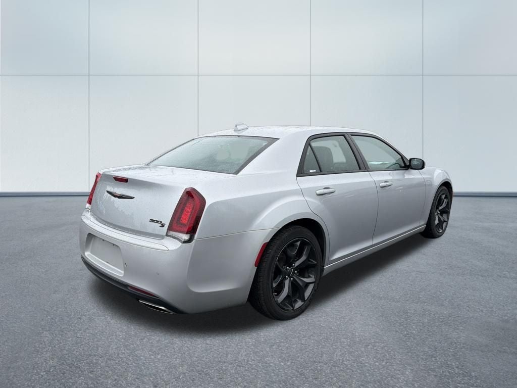 2023 Chrysler 300 S