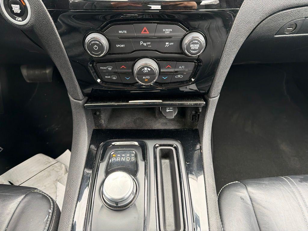 2023 Chrysler 300 S