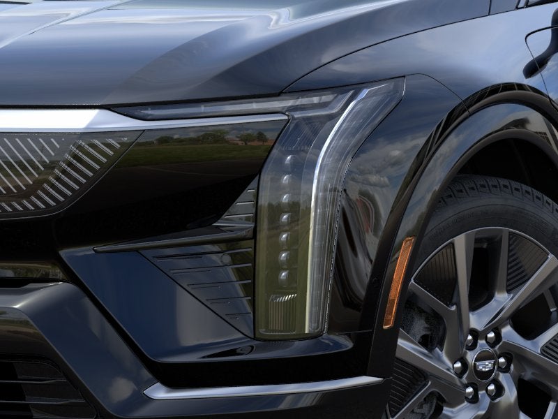 2027 Cadillac OPTIQ 4dr Luxury