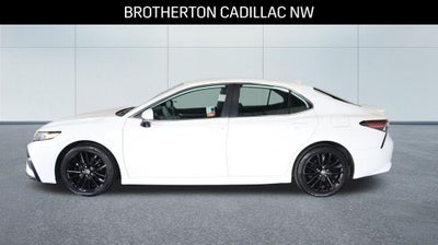 2024 Toyota Camry SE AWD
