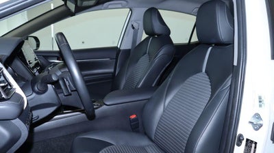 2024 Toyota Camry SE AWD
