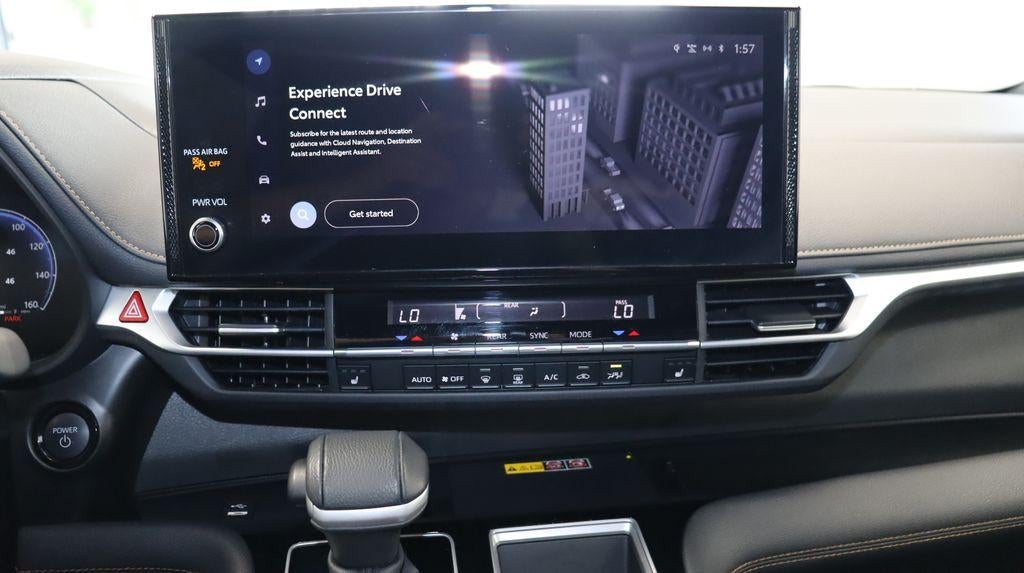 2025 Toyota Sienna Woodland Edition