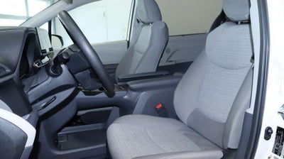 2024 Toyota Sienna LE AWD