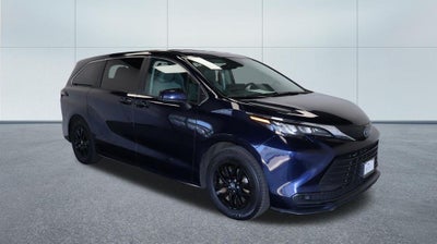 2024 Toyota Sienna LE AWD