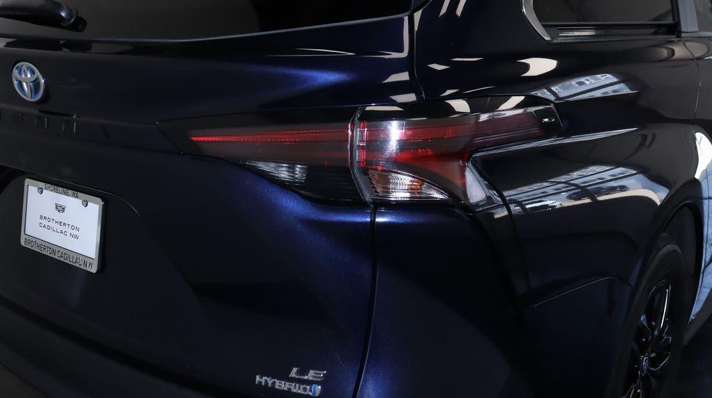 2024 Toyota Sienna LE AWD