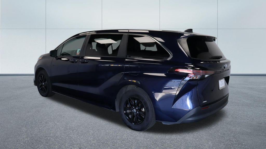 2024 Toyota Sienna LE AWD