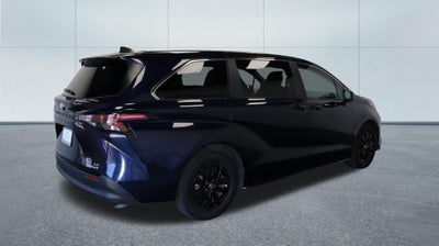 2024 Toyota Sienna LE AWD