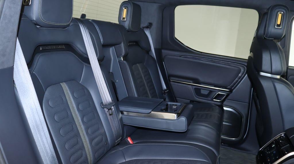 2022 RIVIAN R1T Launch Edition