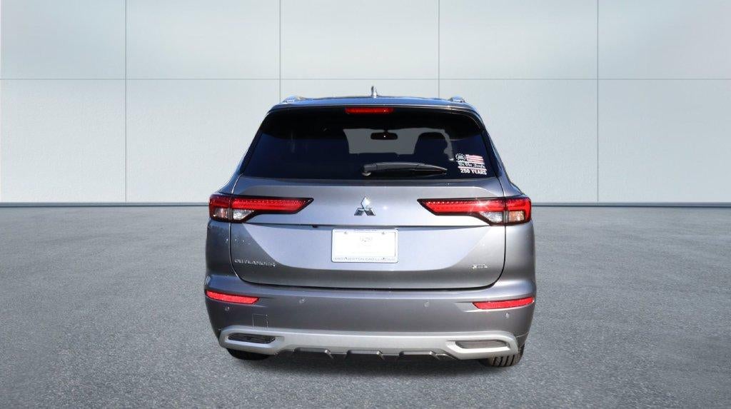 2023 Mitsubishi Outlander SEL