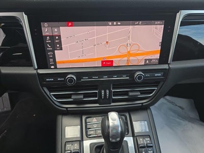2020 Porsche Macan Base