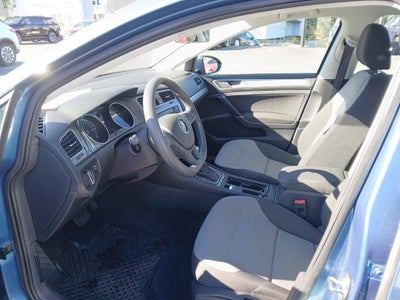 2016 Volkswagen e-Golf SE