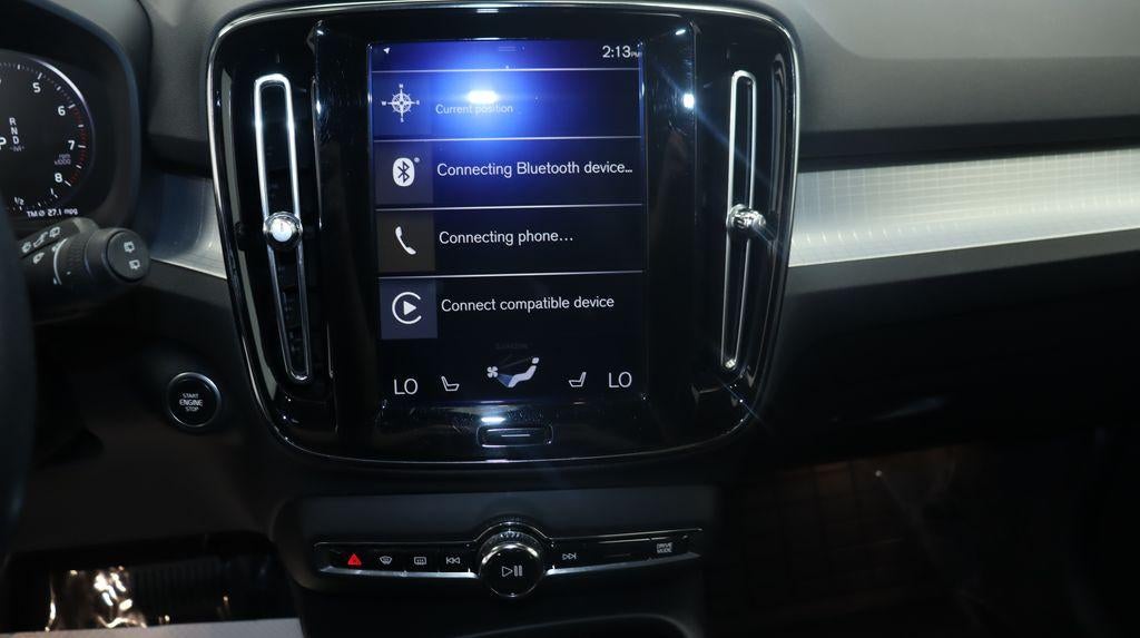 2019 Volvo XC40 Momentum