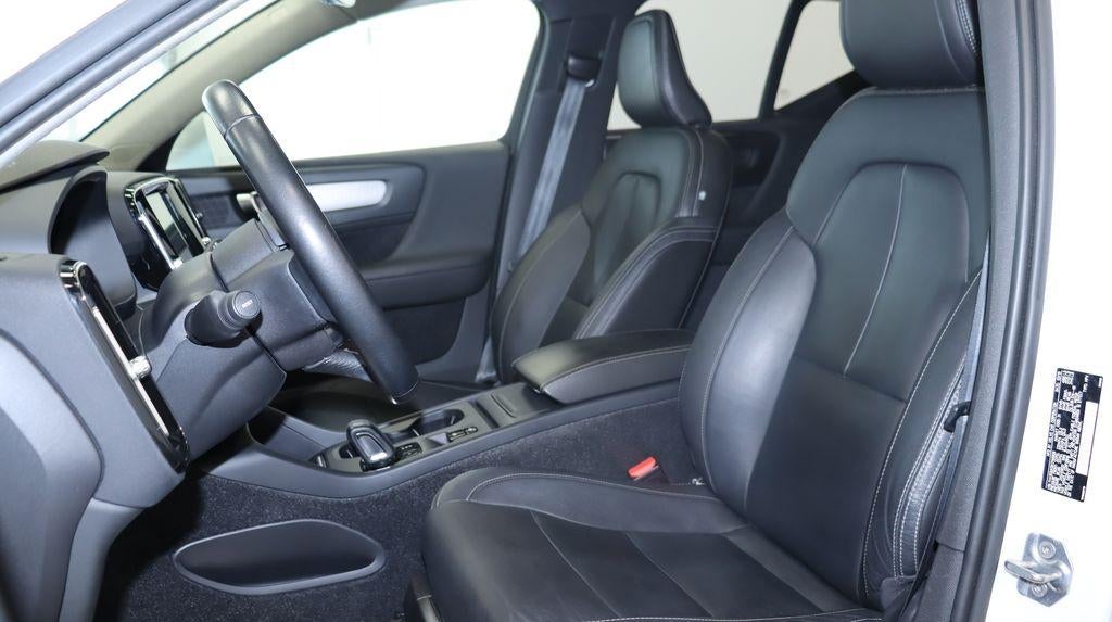 2019 Volvo XC40 Momentum
