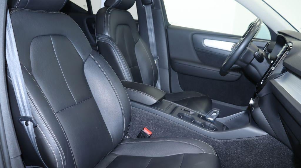 2019 Volvo XC40 Momentum