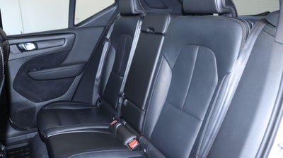 2019 Volvo XC40 Momentum