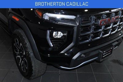 2025 GMC Canyon 4WD AT4