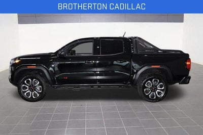2025 GMC Canyon 4WD AT4
