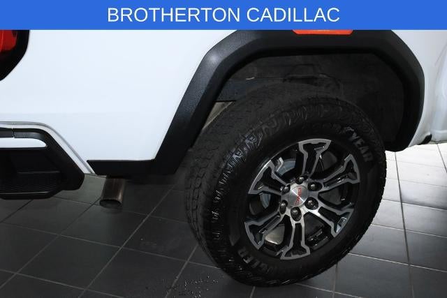 2024 GMC Canyon 4WD AT4