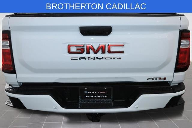 2024 GMC Canyon 4WD AT4