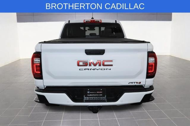 2024 GMC Canyon 4WD AT4