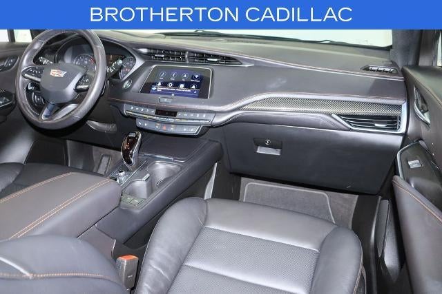 2023 Cadillac XT4 AWD Sport