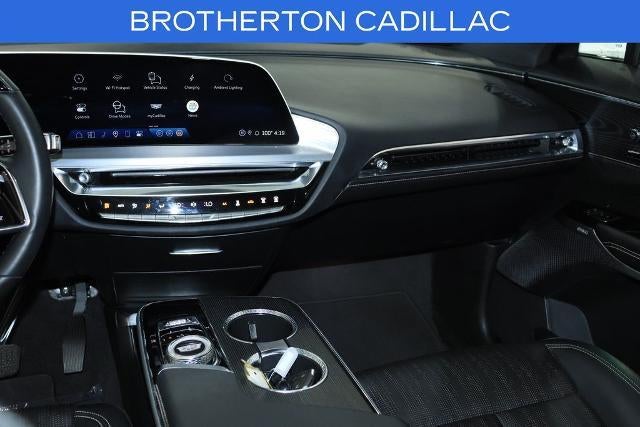 2024 Cadillac LYRIQ Sport
