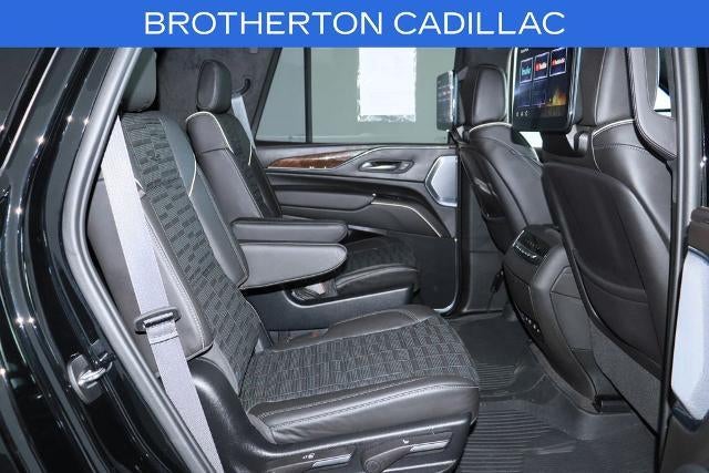 2023 Cadillac Escalade 4WD Sport Platinum