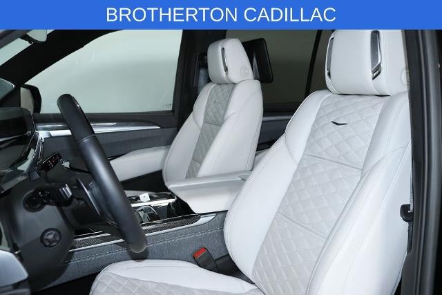 2025 Cadillac Escalade Base