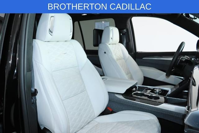 2025 Cadillac Escalade Base
