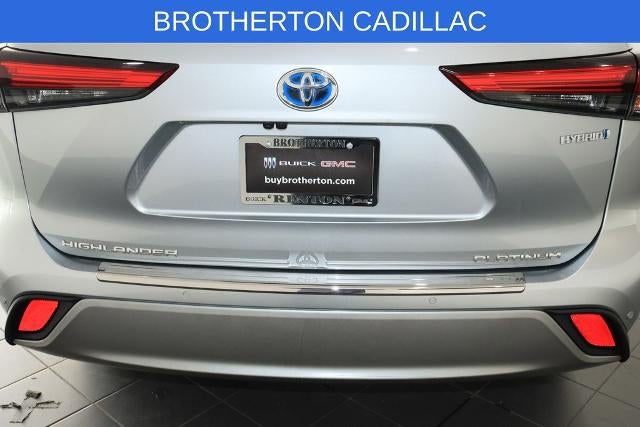 2021 Toyota Highlander Hybrid Platinum