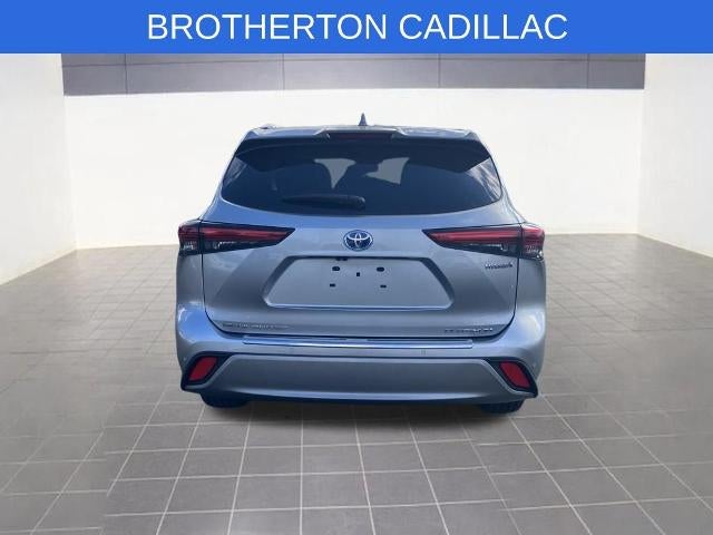 2021 Toyota Highlander Hybrid Platinum
