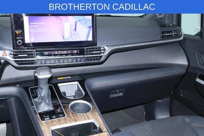 2025 Toyota Sienna Platinum