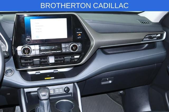 2025 Toyota Highlander Hybrid XLE