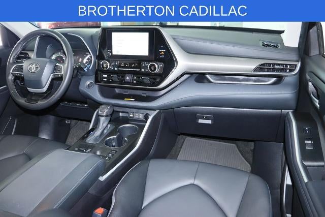 2025 Toyota Highlander Hybrid XLE