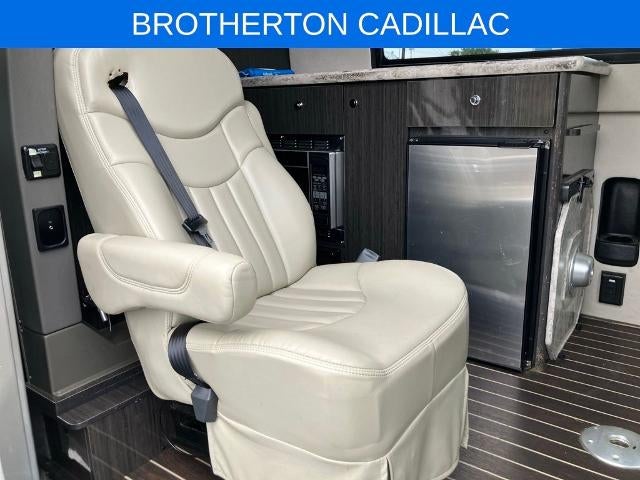 2014 Mercedes-Benz Sprinter Cargo Vans Base