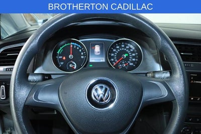 2016 Volkswagen e-Golf SE