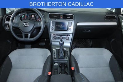2016 Volkswagen e-Golf SE