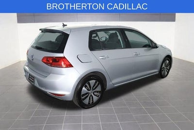 2016 Volkswagen e-Golf SE