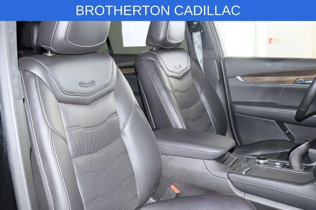 2022 Cadillac XT6 Premium Luxury