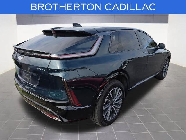 2024 Cadillac LYRIQ Sport 2