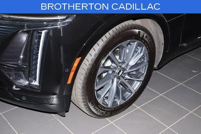 2025 Cadillac LYRIQ Sport