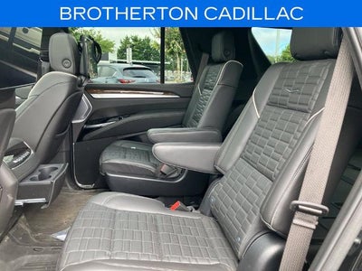 2025 Cadillac Escalade 4WD Sport Platinum